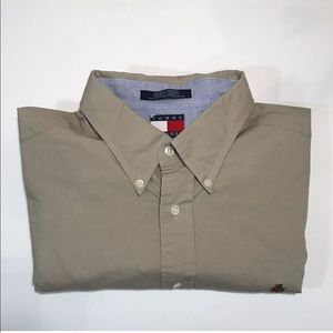 Vintage Crest Logo Tommy Hilfiger Button Up Shirt